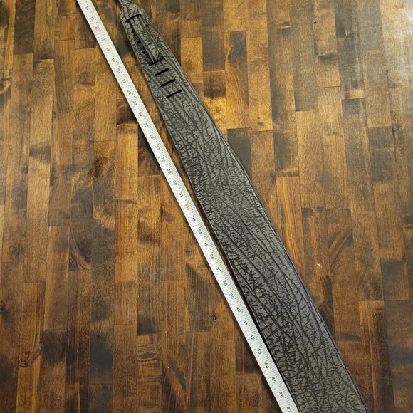 Exotic Dark Grey Wildebeest Premium Leather Guitar Strap – Ethically Sourced - Picture 8 of 9